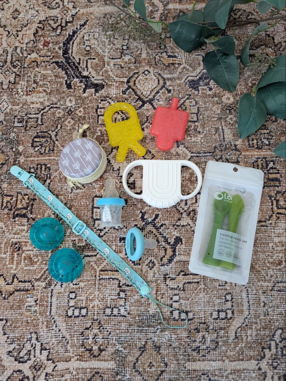 Baby feeding + teething bundle